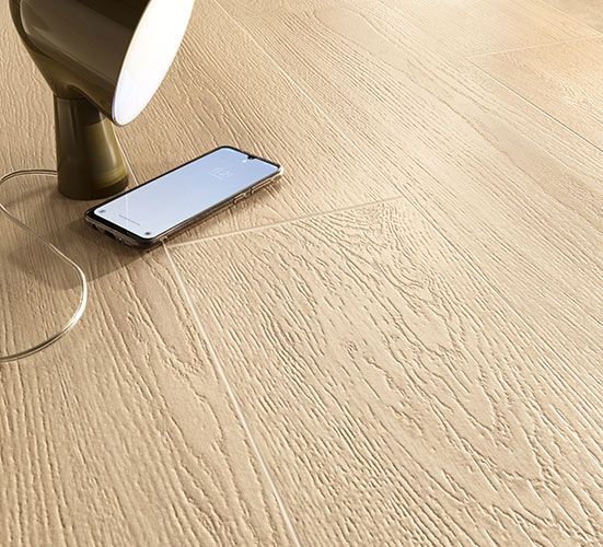 Pavimento della collezione W3, variante Class Amber