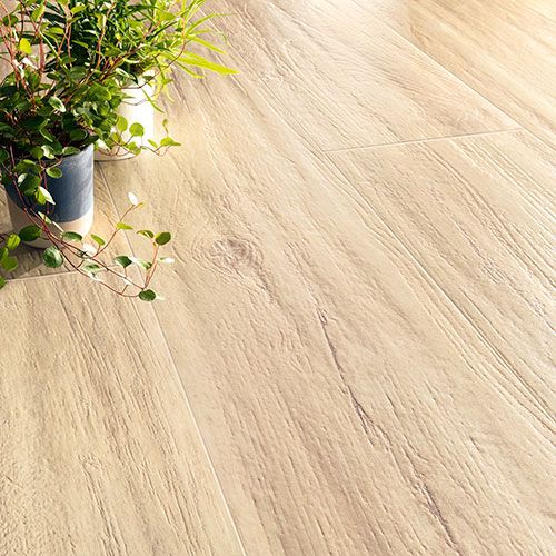 Pavimento della collezione W3, variante Burl honey