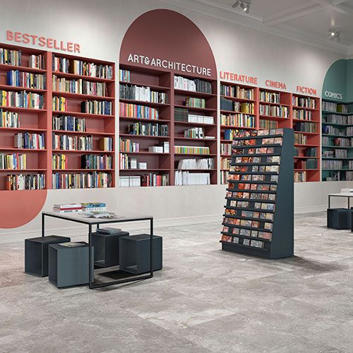 Pavimento realizzato con variante Beige, serie Golden Age in ambiente pubblico