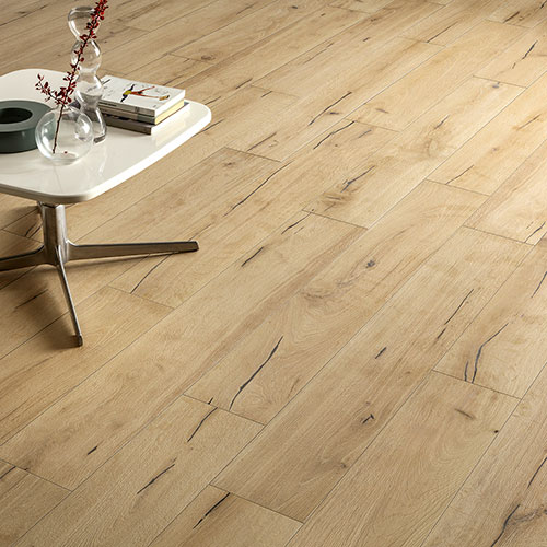 dettaglio pavimento variante Blond, collezione Groove effetto legno