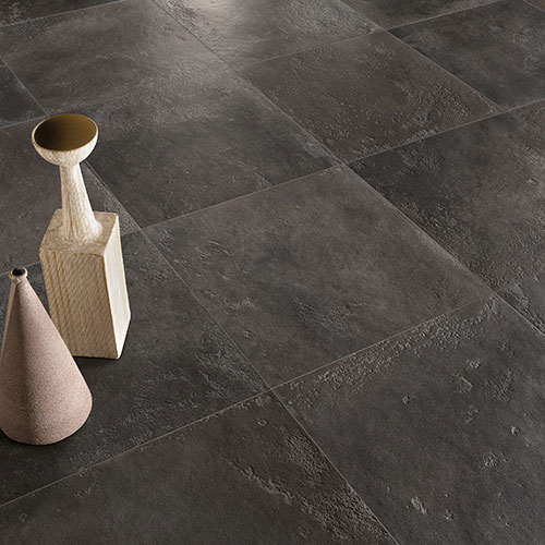 dettaglio pavimento variante Darkpeat, collezione Home effetto cotto