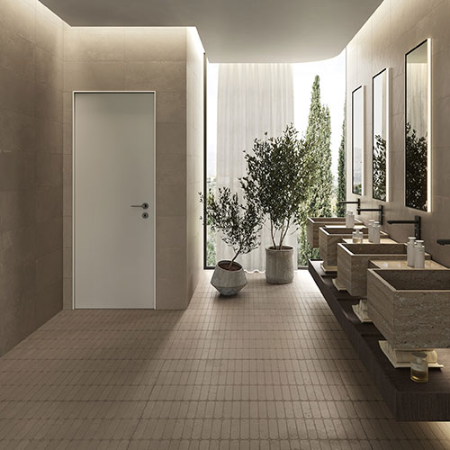 Locale bagno con pavimento e rivestimento KYUSU - Moka, collezione Iro