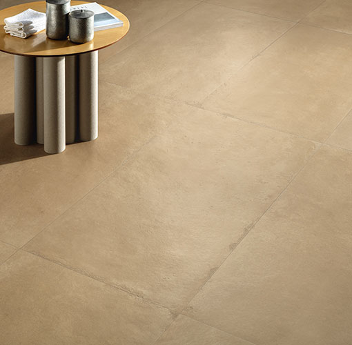Particolare del pavimento Miso - Ochre, collezione Iro