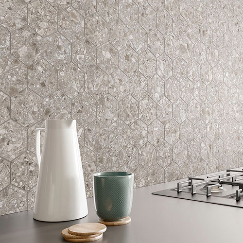 particolare del pavimento della collezione LIM, variante Grey
