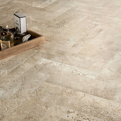 Particolare del pavimento della collezione Manor, variante Almond