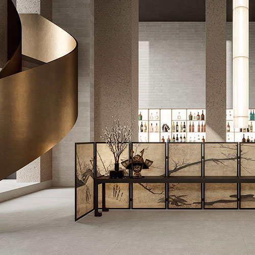 Ristorante realizzato con pavimento e rivestimento della collezione Mytime, variante Oyster
