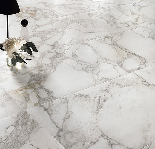 Pavimento della collezione Symphony, variante Snow
