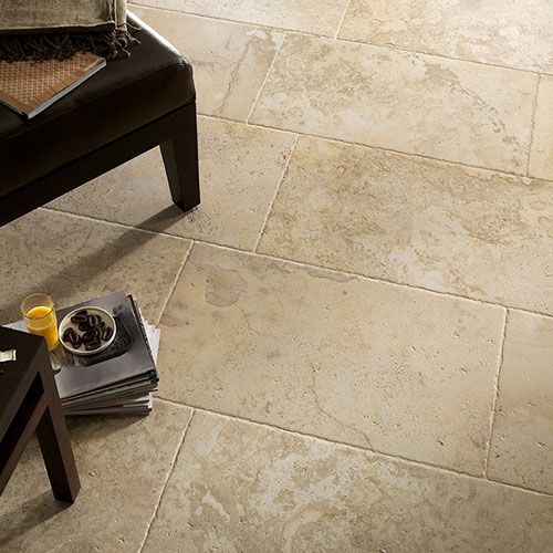 dettaglio del pavimento Golden della collezione Instone, effetto pietra.