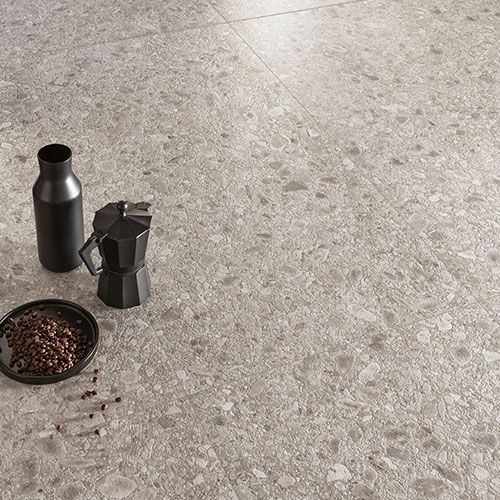 particolare del pavimento della collezione LIM, variante Grey
