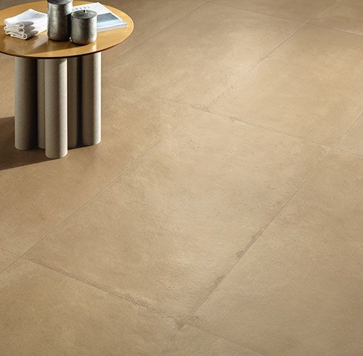 Particolare del pavimento Miso - Ochre, collezione Iro