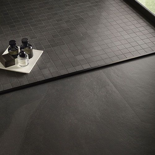 Pavimento della collezione Nuances, Variante Anthracite