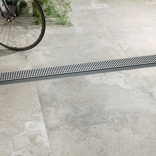 Particolare di un pavimento della collezione Manor, variante Almond