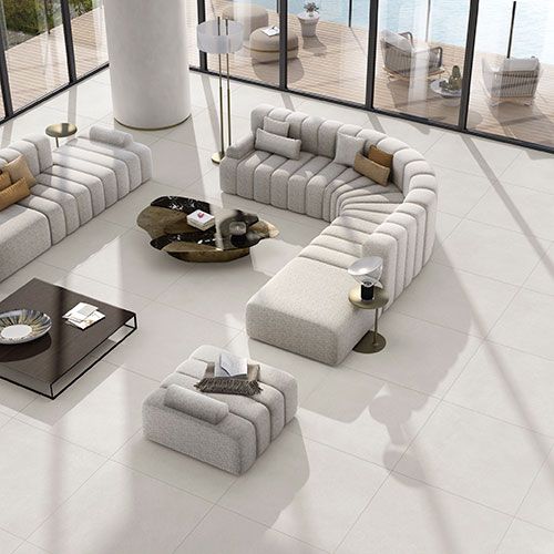 Living realizzato con pavimento della Collezione Spring, variante White