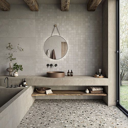 Ambiente Bagno realizzato con pavimento e rivestimento Akoya - Grey, collezione Iro