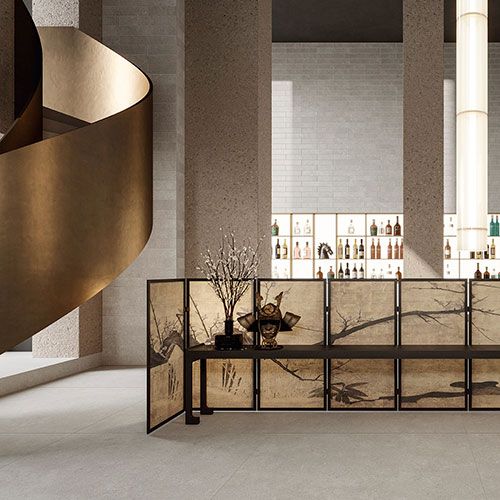 Ristorante realizzato con pavimento e rivestimento della collezione Mytime, variante Oyster