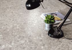 Particolare del pavimento collezione LIM