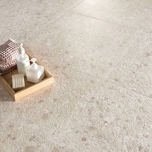 Particolare del pavimento della collezione LIM, variante White