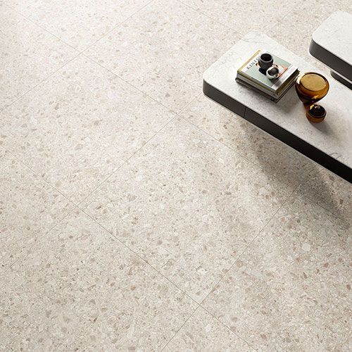 Particolare del pavimento della collezione LIM, variante White